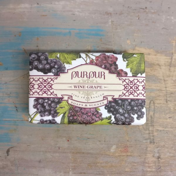 Zpoistunut Tuoksusaippua Viiniryp?le - Wine Grapes, Pur Pur Pannonia
