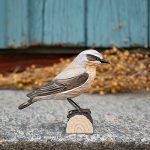 DecoBird koristelintu Kivitasku - Northern Wheatear, Wildlife Garden on lisätty toivelistallesi