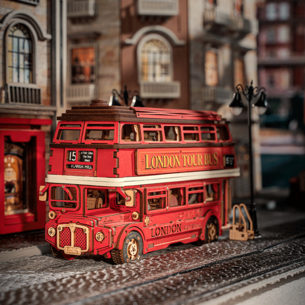 DIY miniatyyri Lontoon bussi - London Tour Bus, Robotime - Image 4