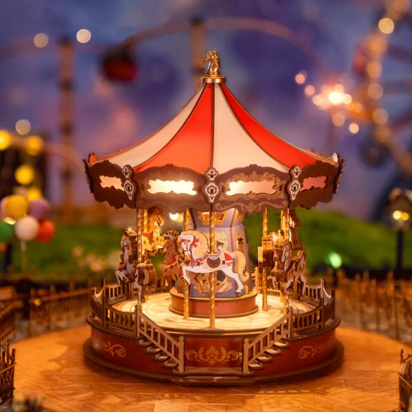 DIY miniatyyri Karuselli - Classic Carousel, Robotime - Image 2
