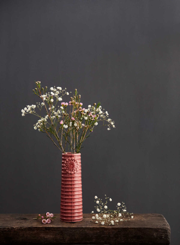 Pieni maljakko Lines Small Dusty Rose (S) korkeus 15 cm, Dottir Nordic Design - Pipanella - Image 2